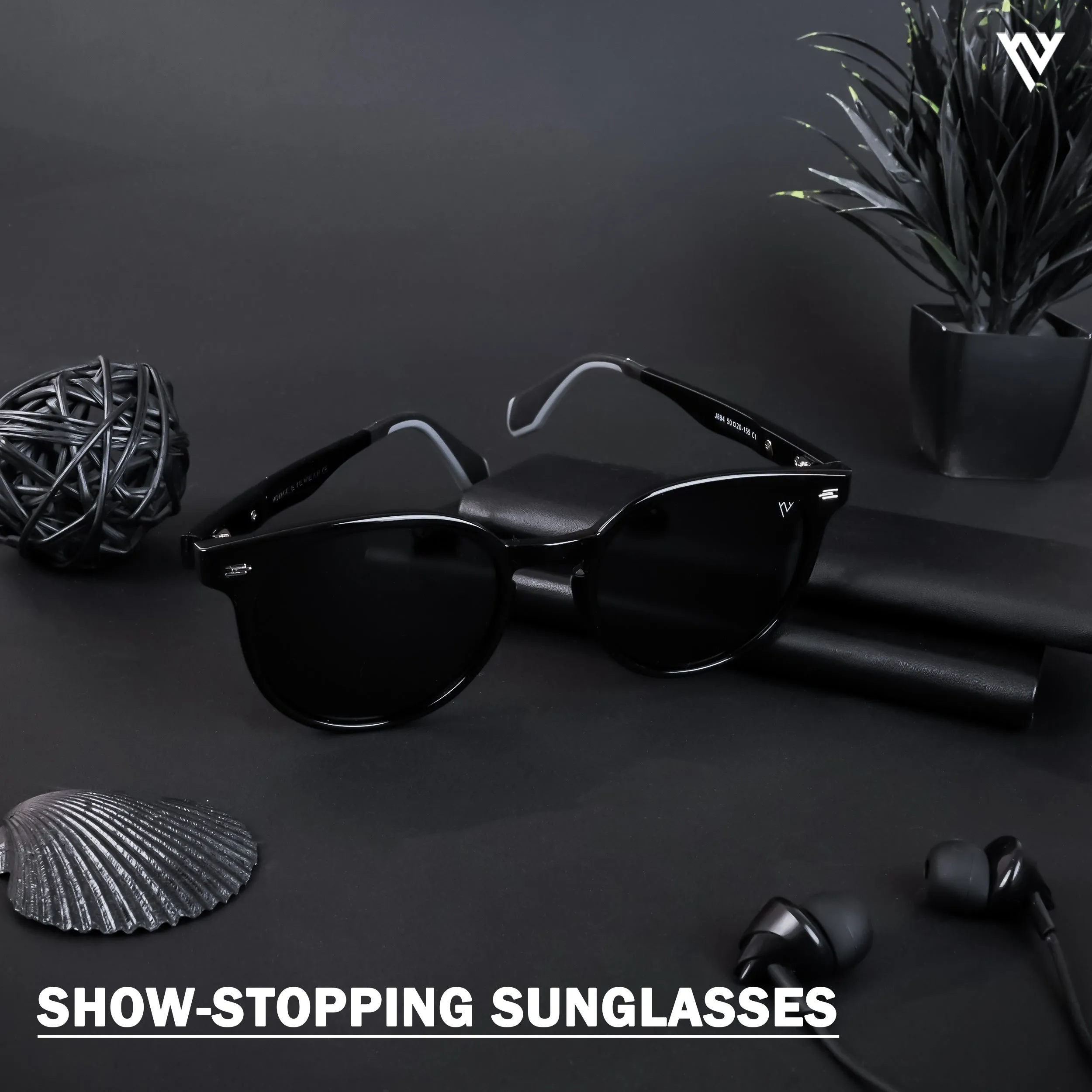 Active Shine Black Polarized Round Sunglasses - PMG4470