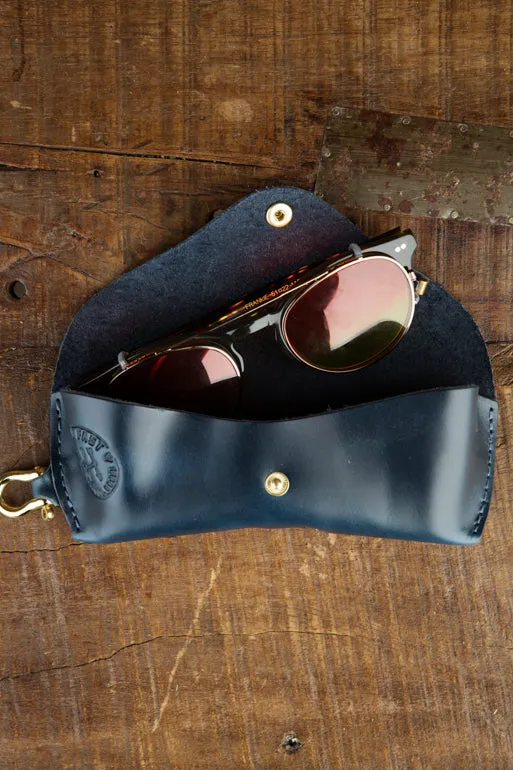 Classic Sunglass Case