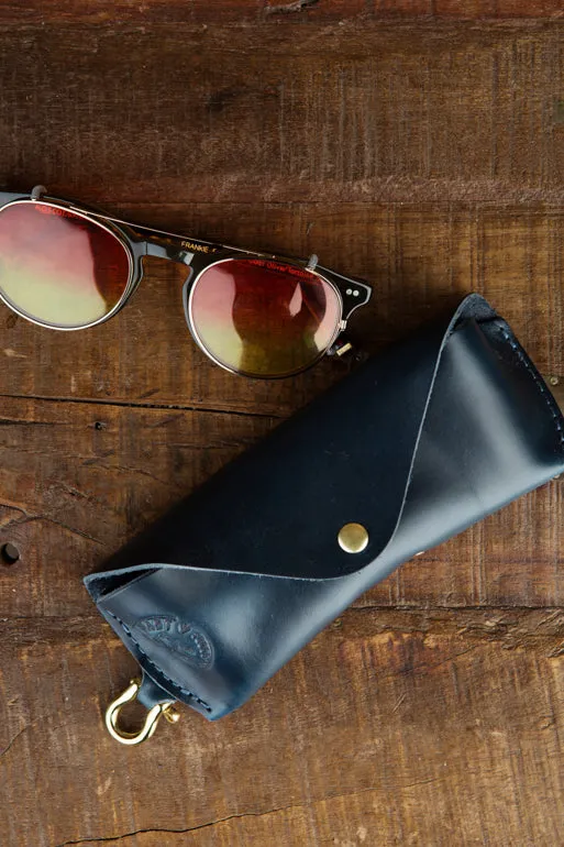 Classic Sunglass Case