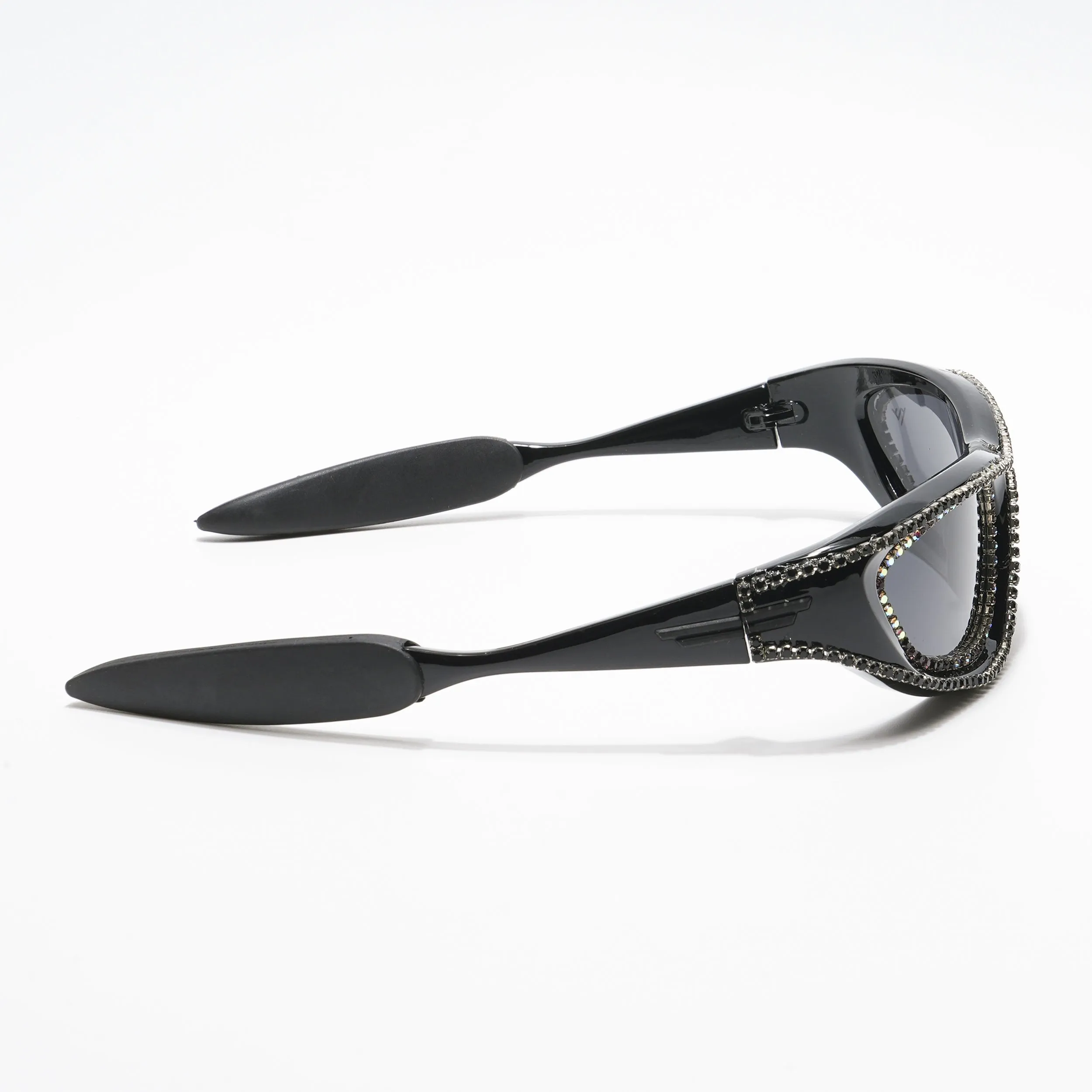 Flash | Black Wrap-Around Polarized Sunglasses - PMG4364