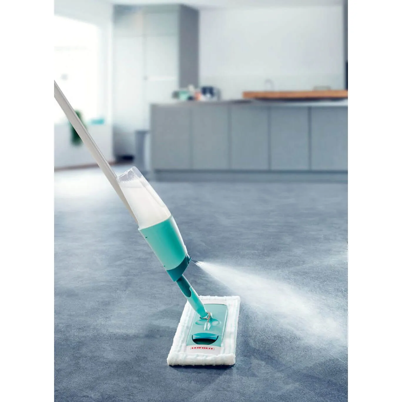 Leifheit Easy Spray Wiper Mop