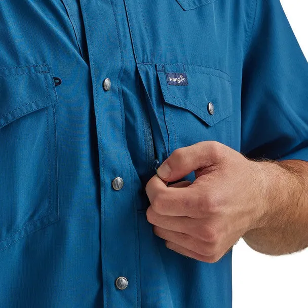 Men's Wrangler® Performance Short Sleeve Shirt - Classic Fit 112344573