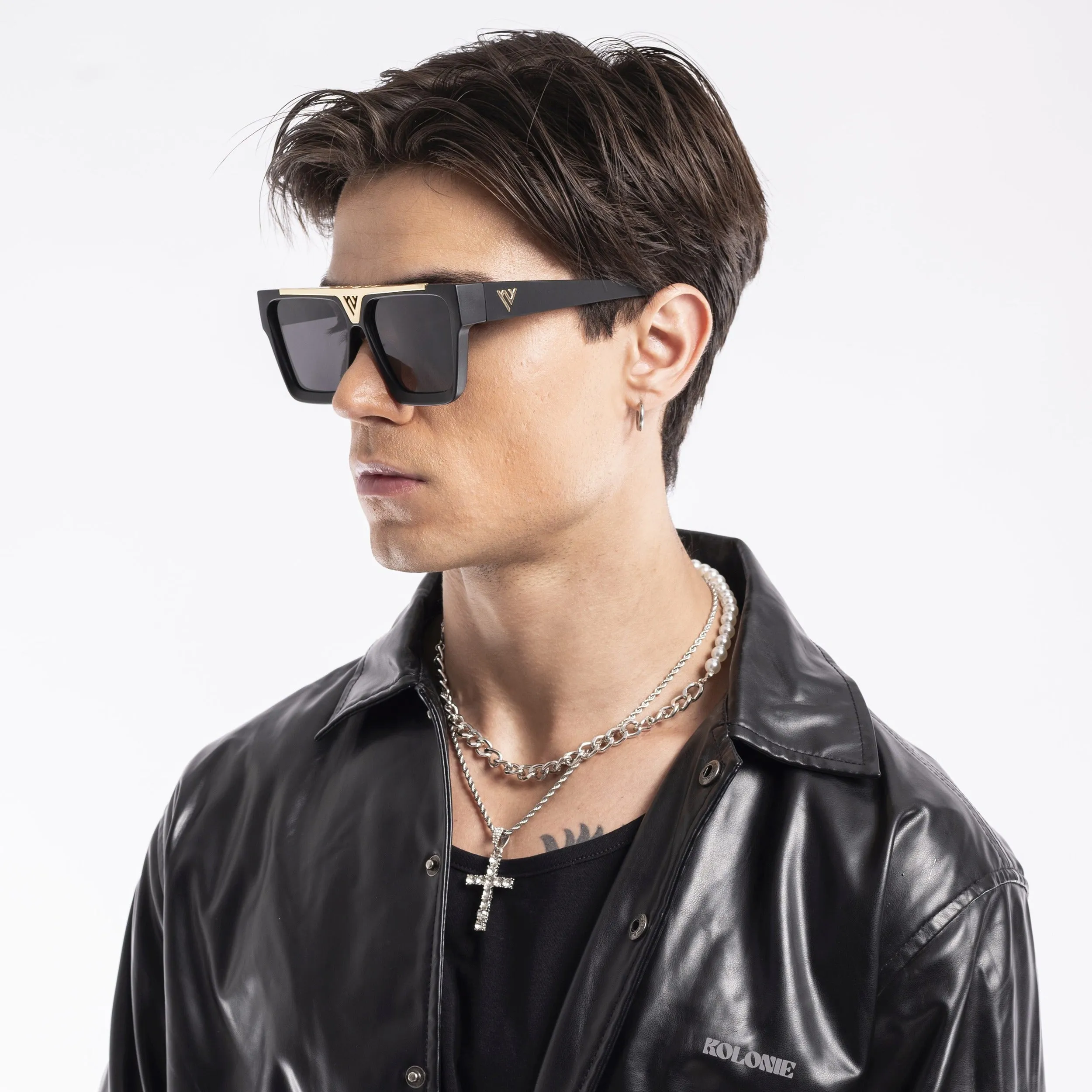 Predator |  Polarized Wayfarer  Sunglasses (Black Lens | Matt Black & Golden Frame - PMG5407)