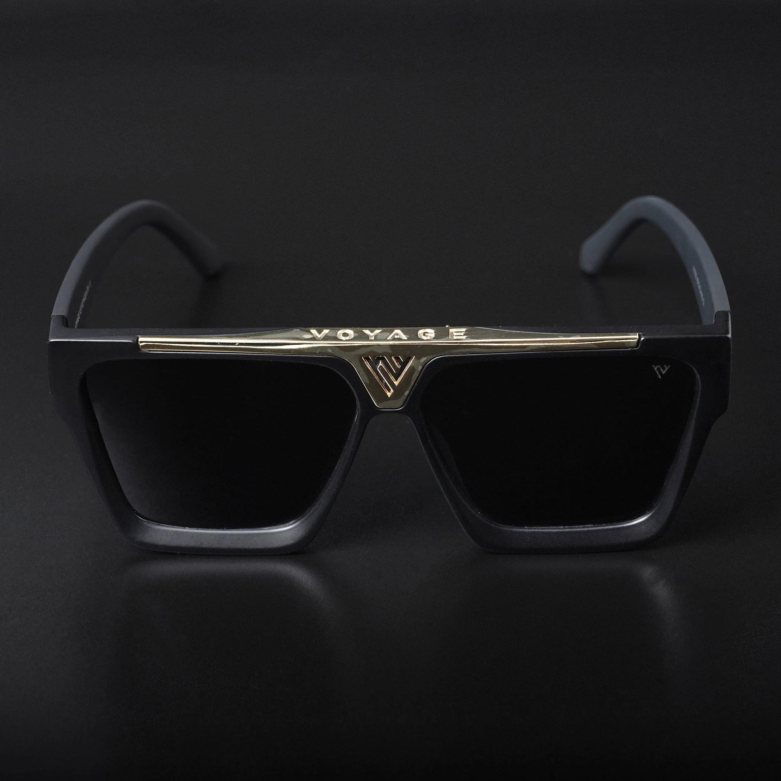 Predator |  Polarized Wayfarer  Sunglasses (Black Lens | Matt Black & Golden Frame - PMG5407)
