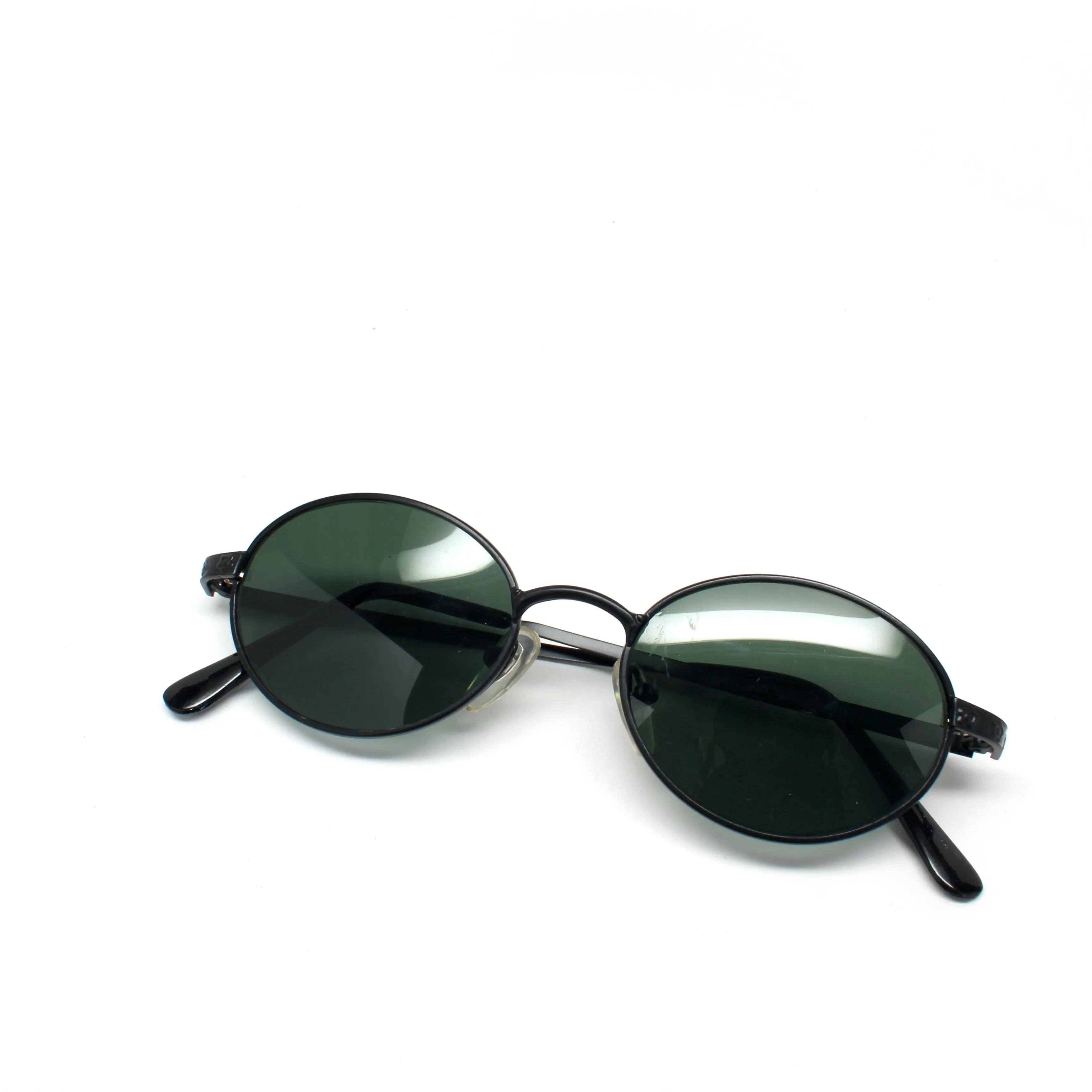 Vintage MINI Small Size 1996 Neo Standard Oval Frame Sunglasses - Black
