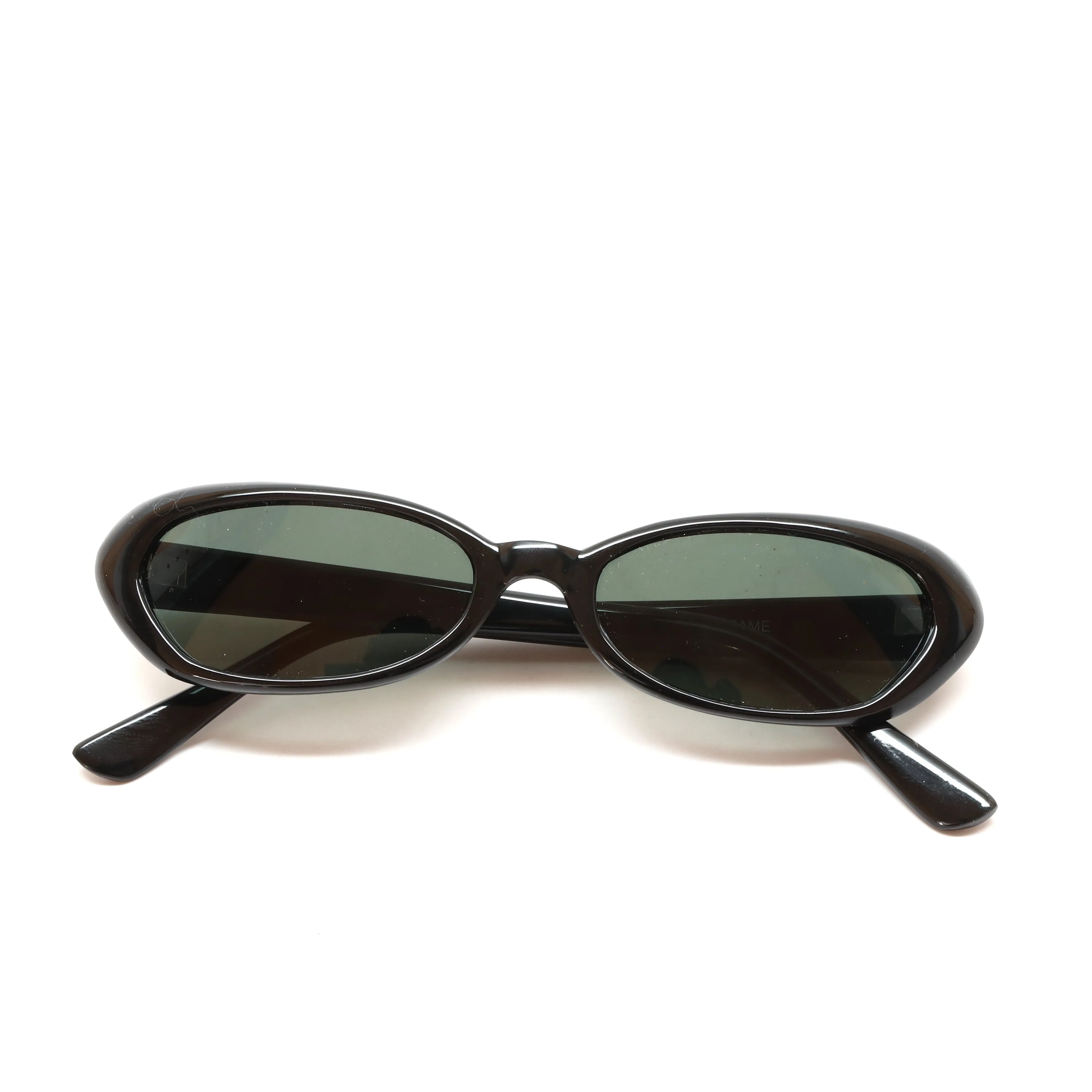 Vintage Small Sized Thin Narrow Shape Redondo Sunglasses - Black